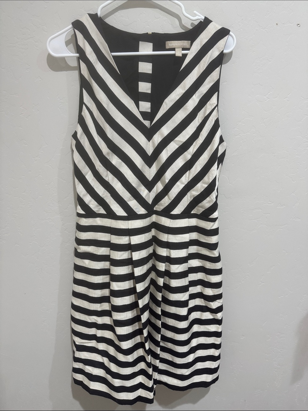 Banana Republic Chevron Dress